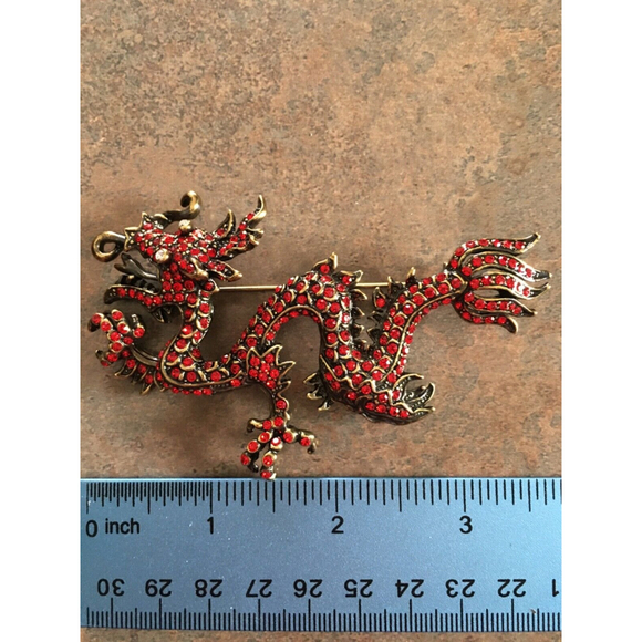 HEIDI DAUS “Shimmering Dragon” Pin Brooch, RETIRED/SOLD OUT, SIGNED, NWOB - Picture 5 of 6